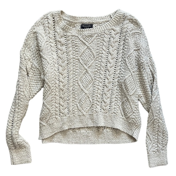 Abercrombie & Fitch cable knit sweater cropped Large - Picture 1 of 7